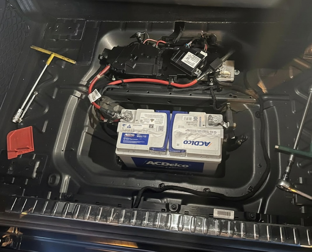 بطاريات وإلكترونيات